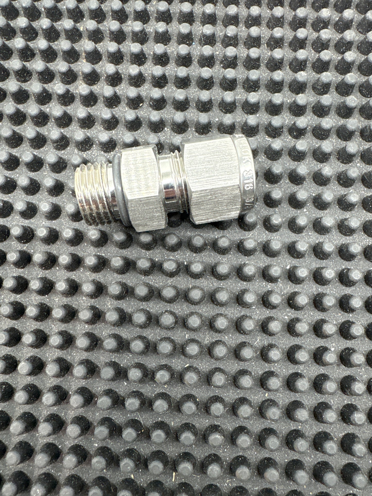 768LOB-SS-3/8X9/16-18