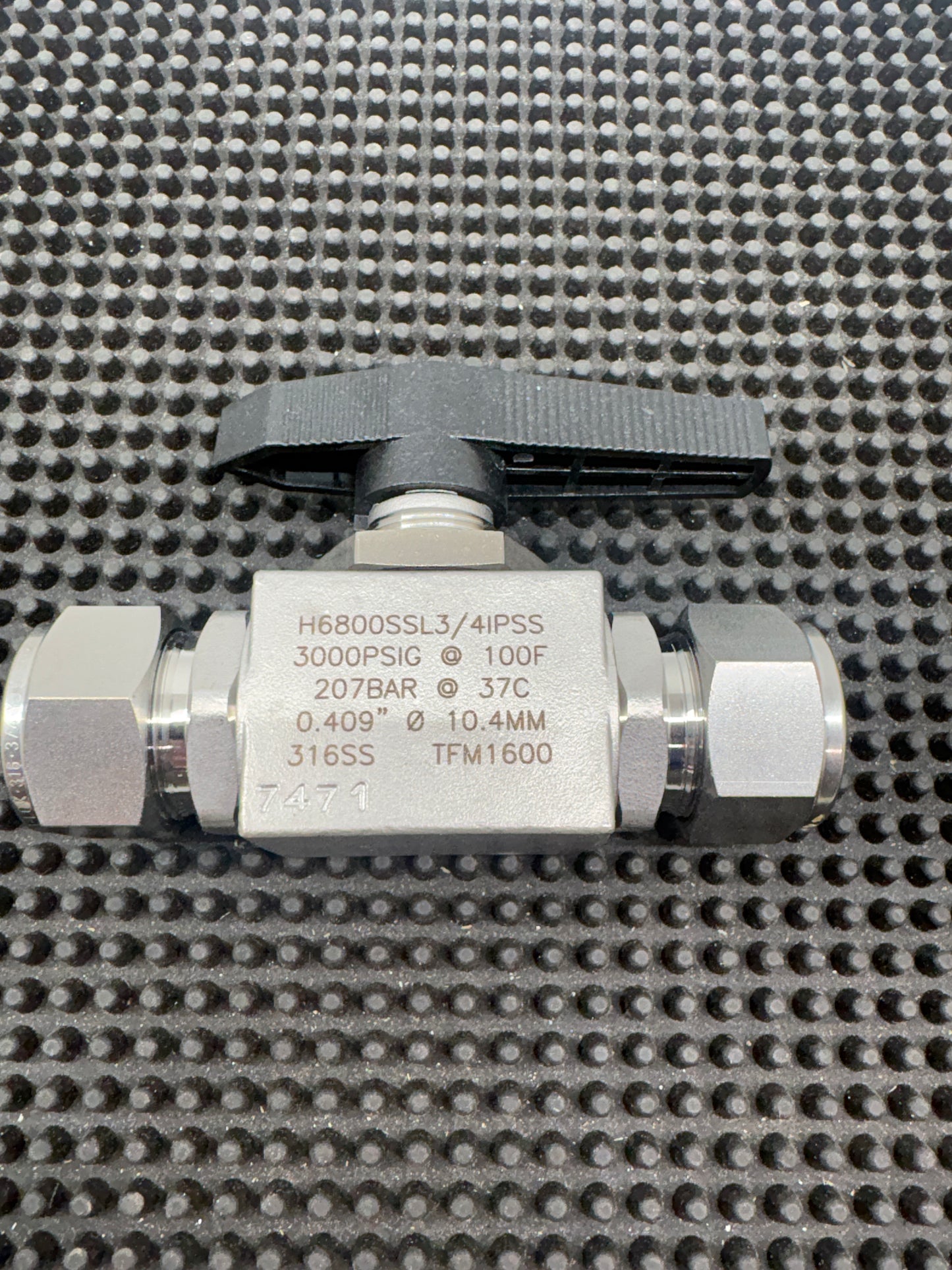 H6800SSL3/4IPSS