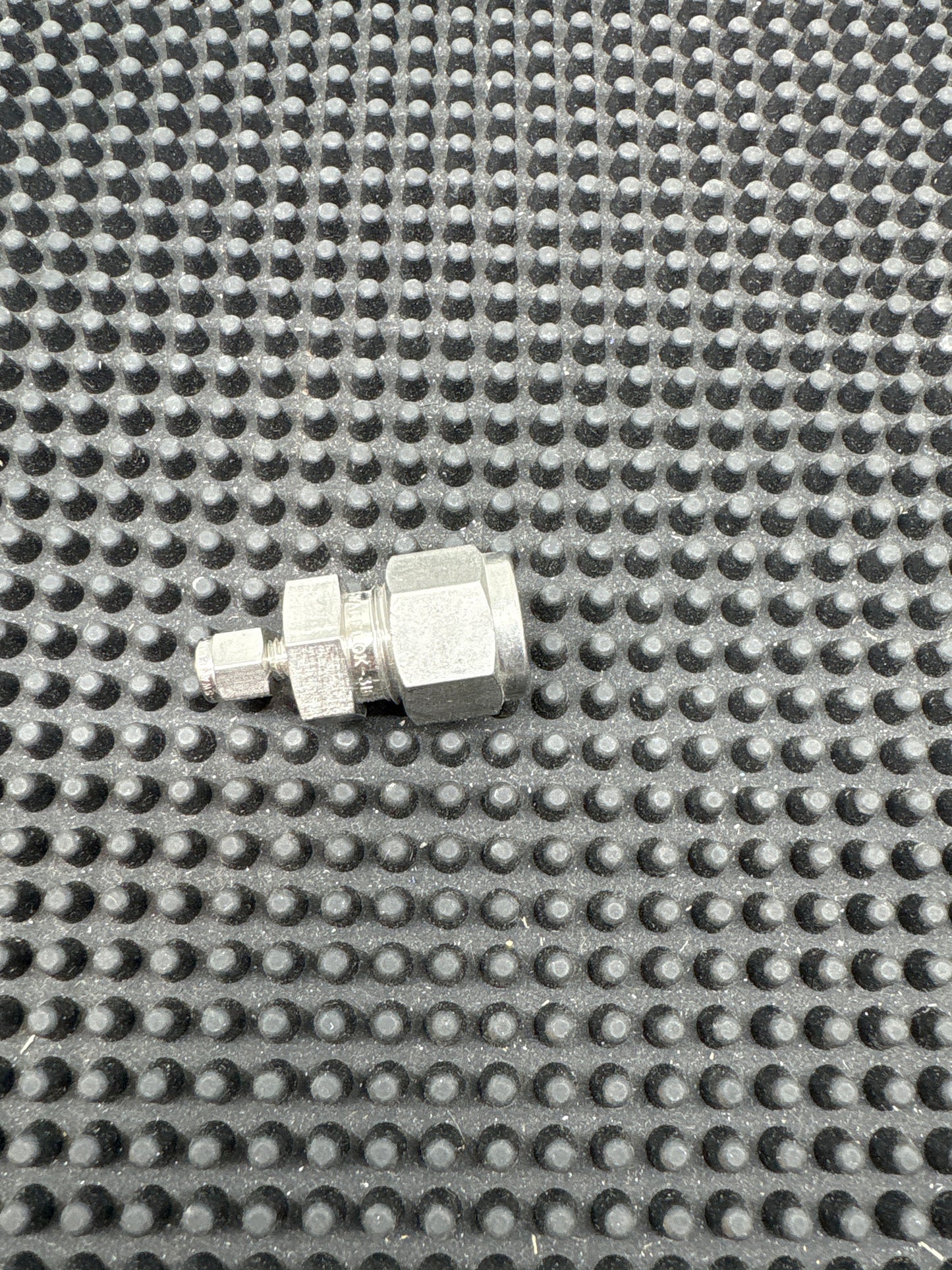 SS-600-6-1