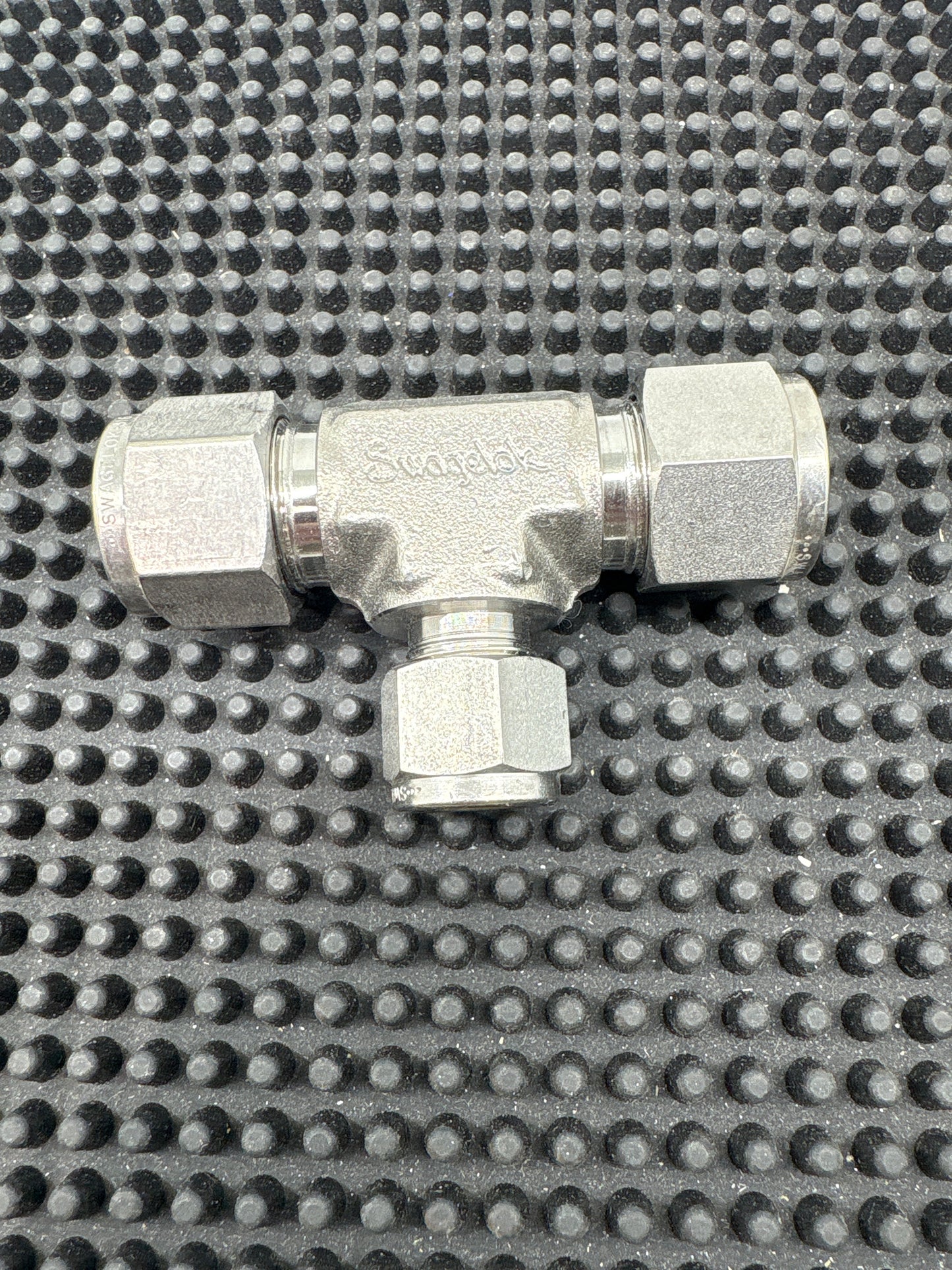 SS-810-3-8-6