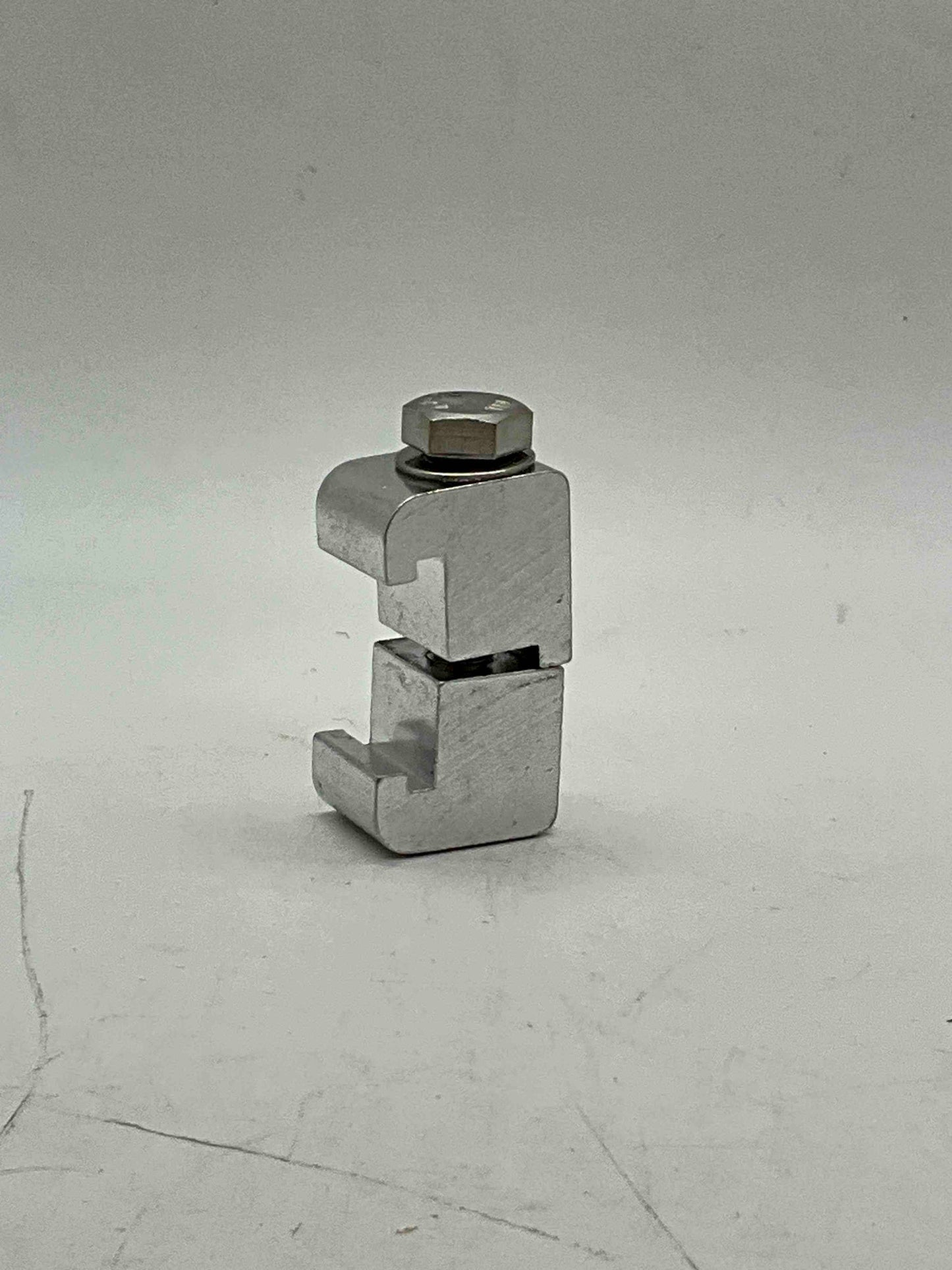 100761106