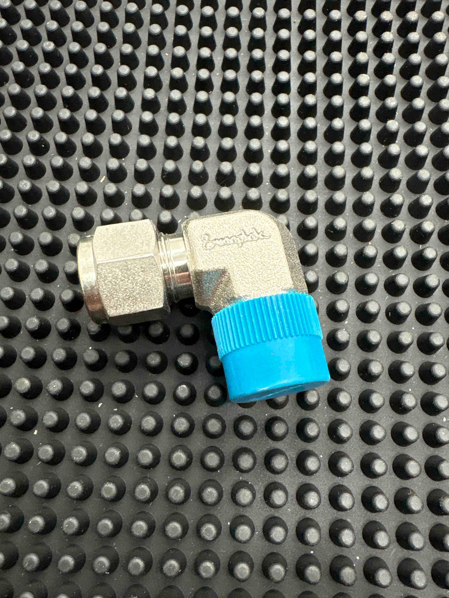 SS-600-2-6