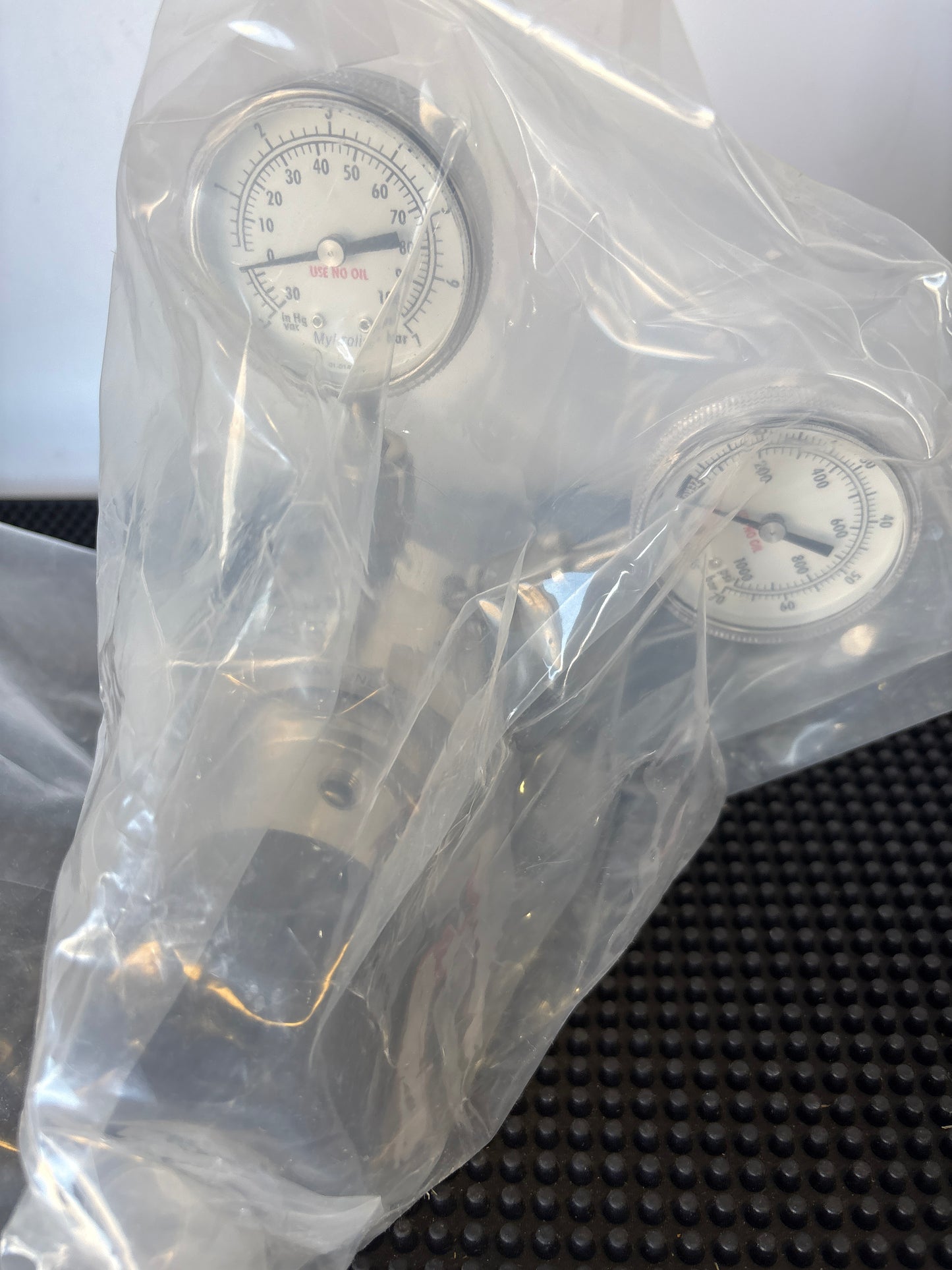 AP1210SM 4PW FV4 FV4 10 1 VS