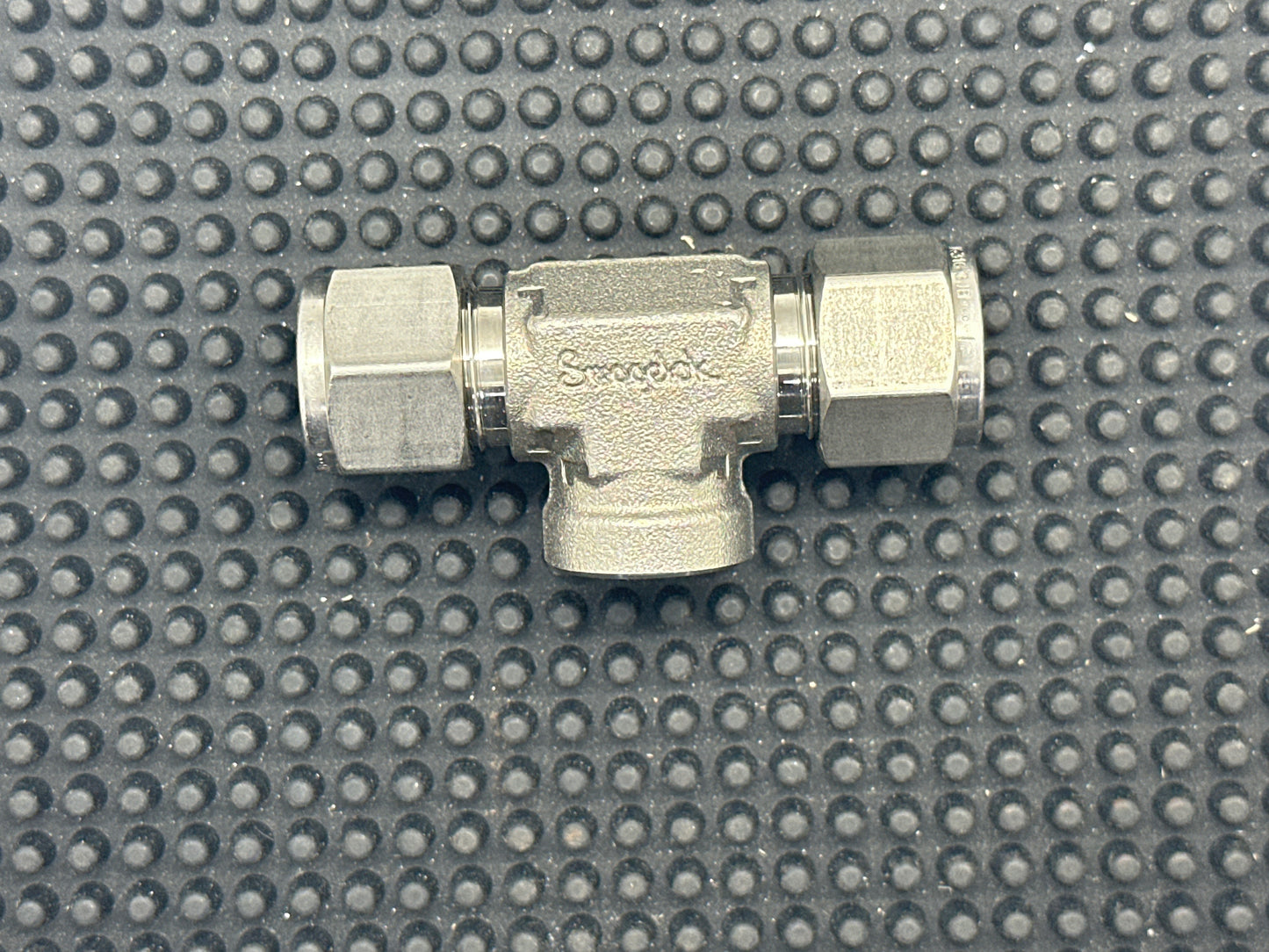 SS-810-3TTF