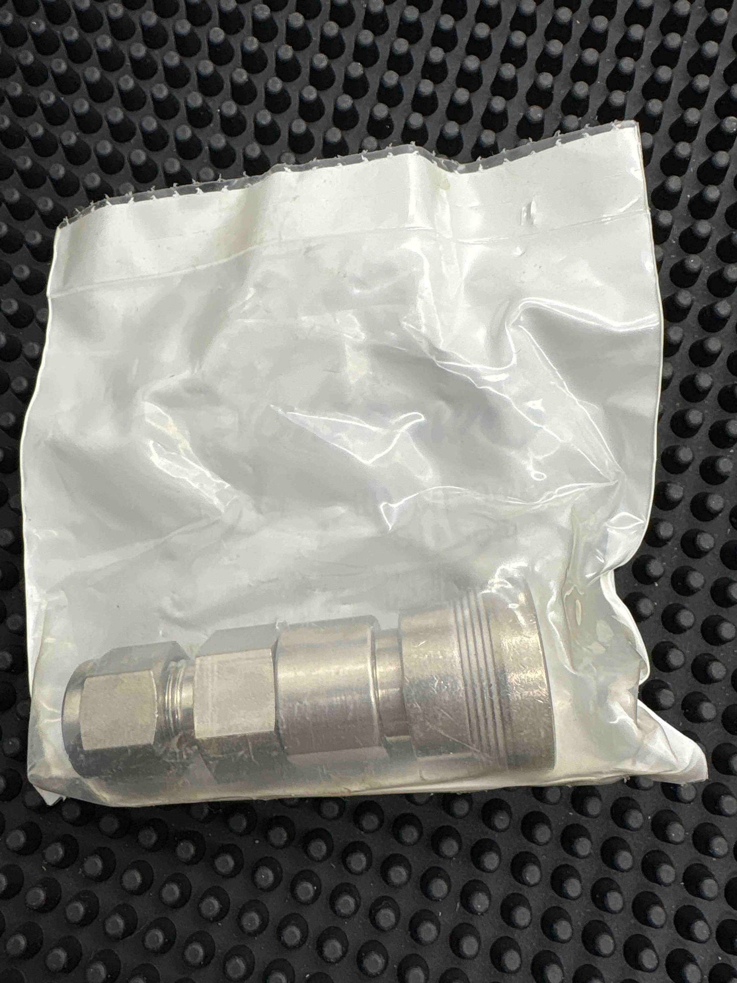SS-QC6-B-600