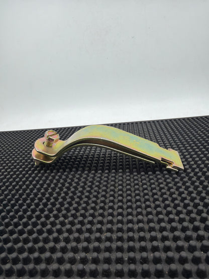 A716 3 - Strut - Cushion Clamp