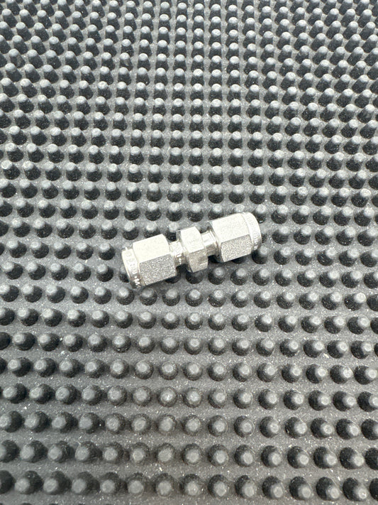 762L-SS-1/8
