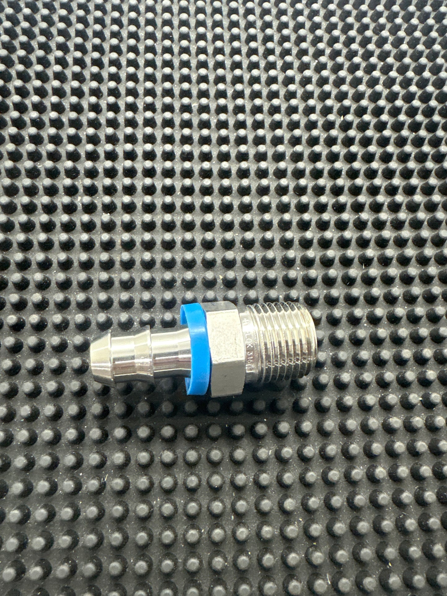 30182-8-8C *Hy-Lok*
