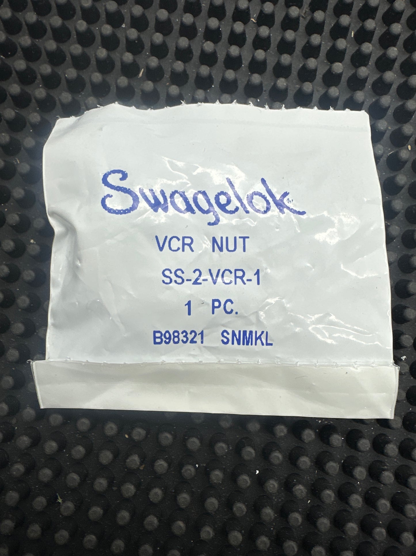 SS-2-VCR-1