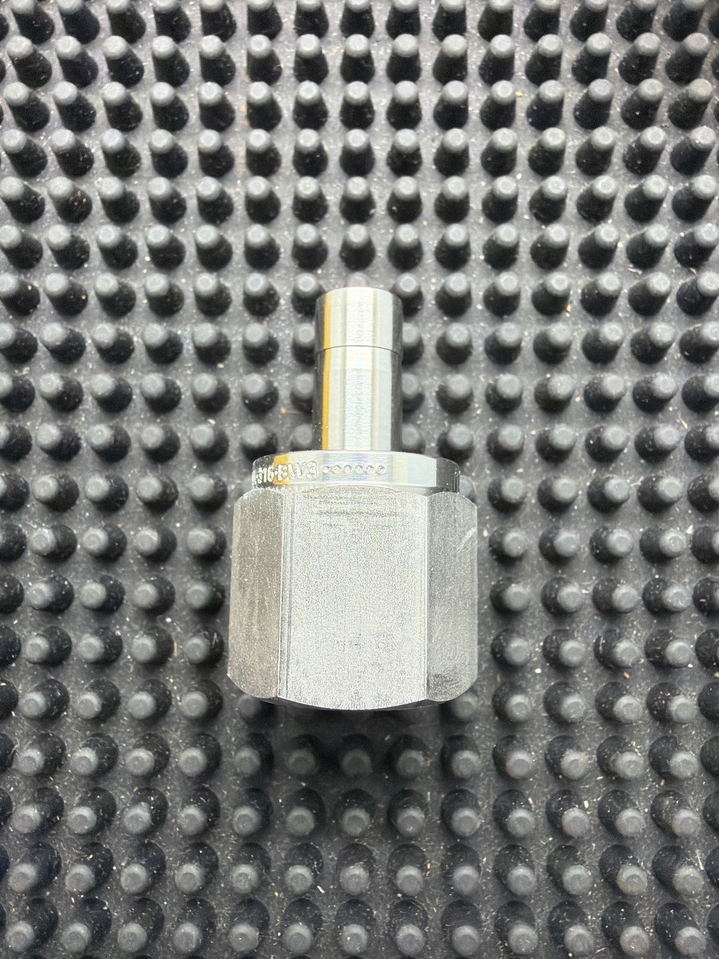 739LF-SS-3/8X3/8