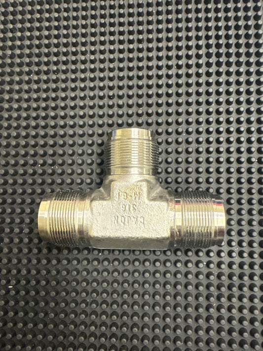 SS-12-VCR-T