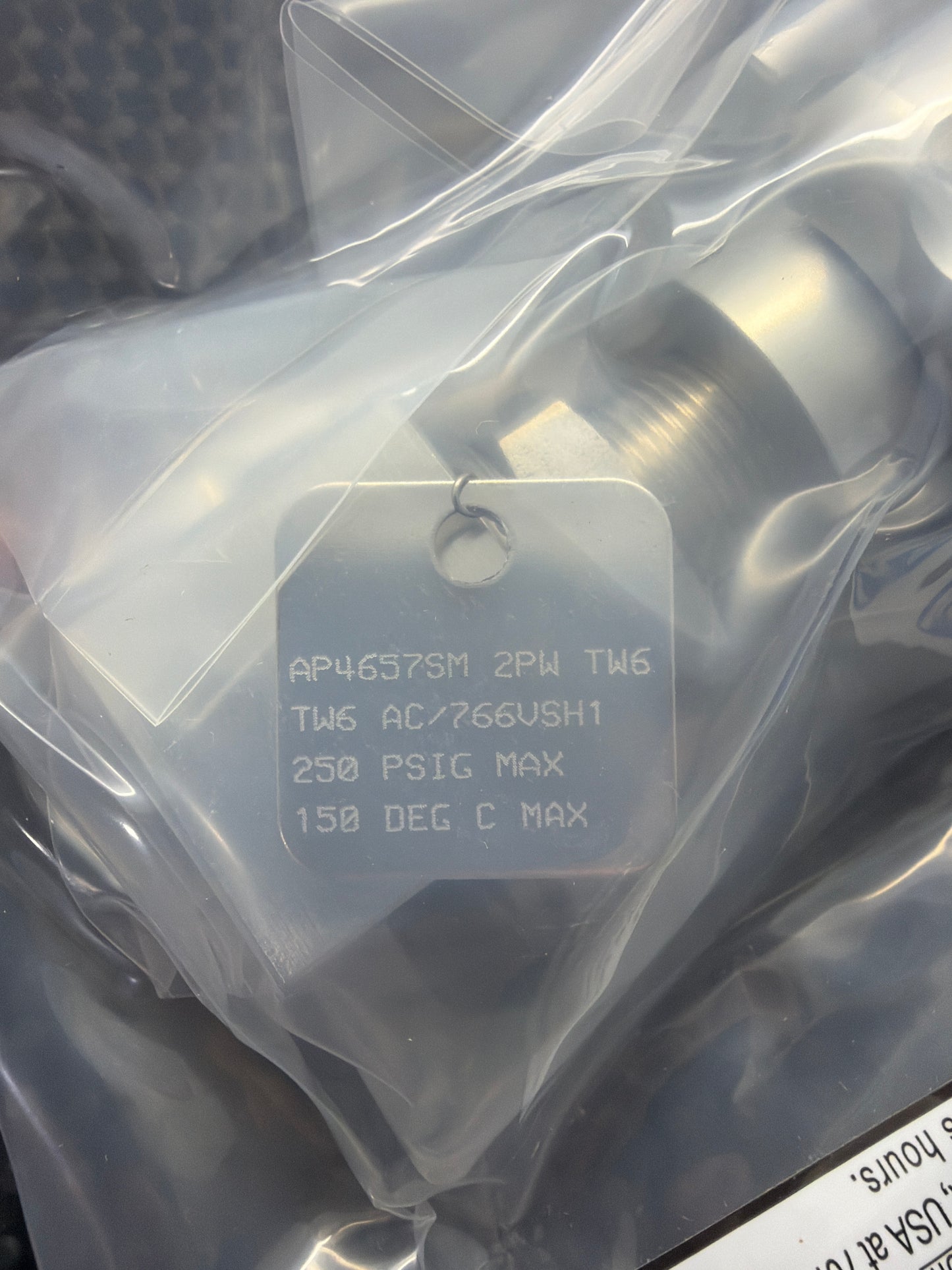 AP4657SM 2PW TW6TW6 AC/766VSH1