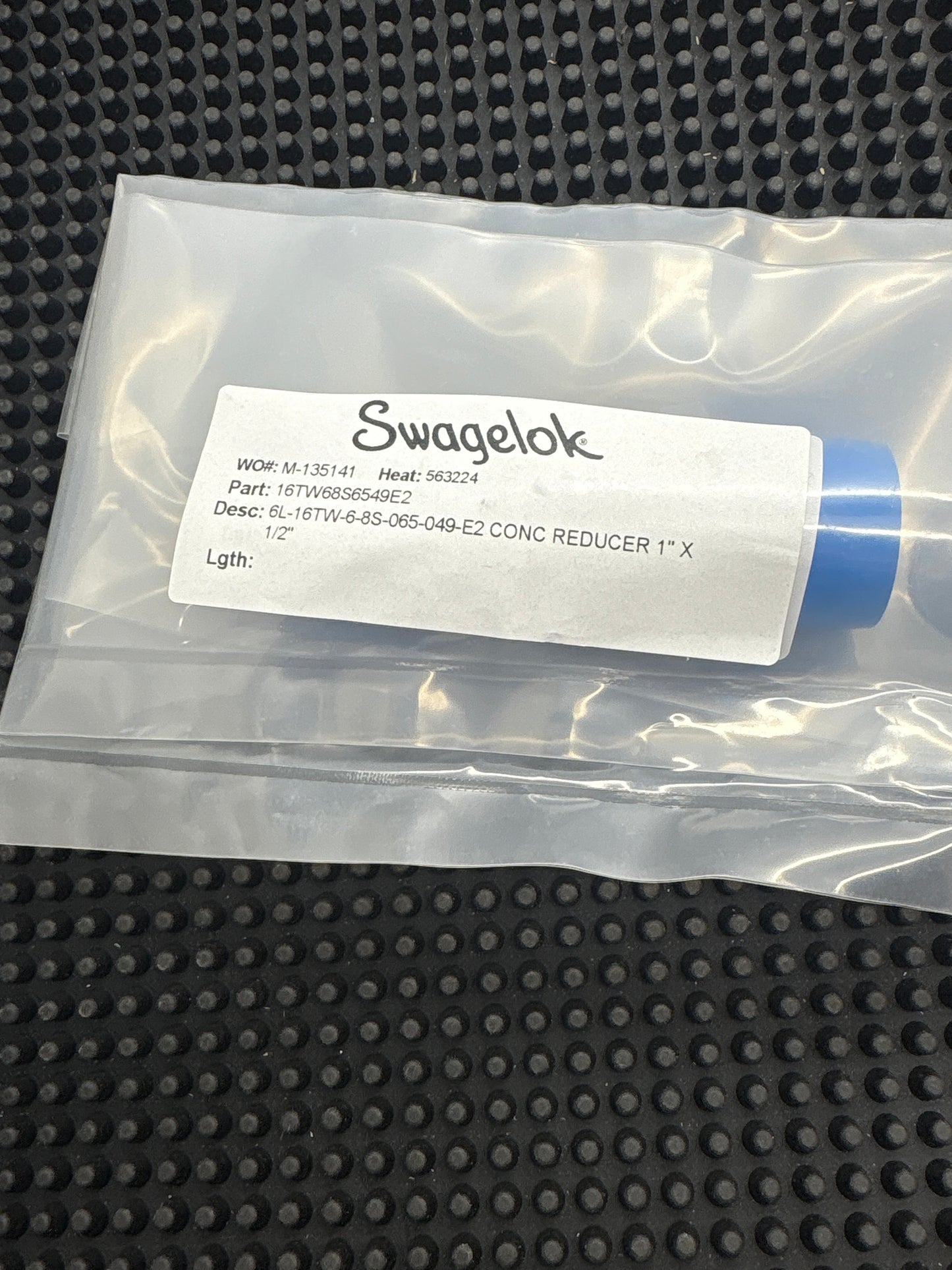 6L-16TW-6-8S-065-049-E2