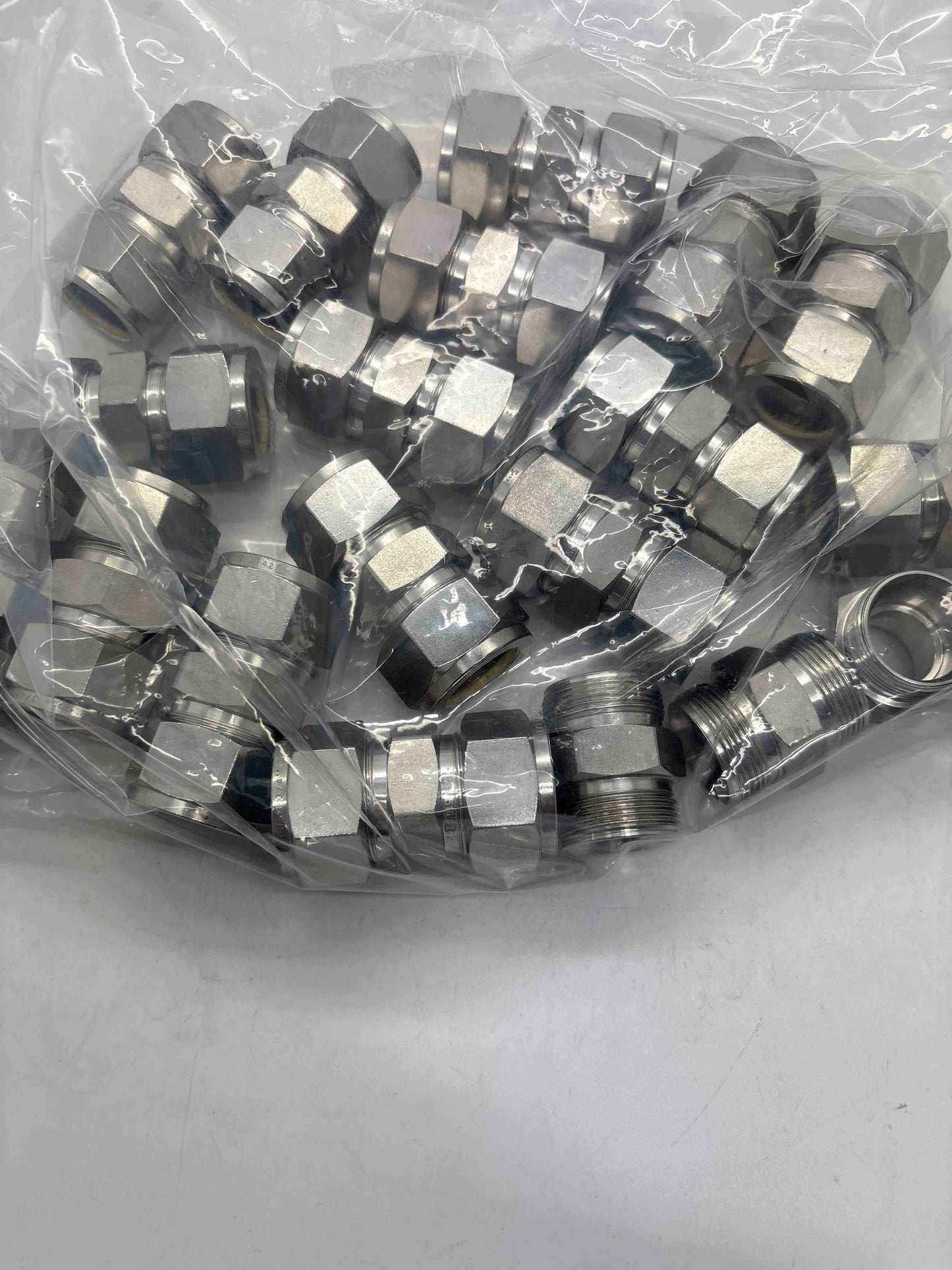 UN 12-SS