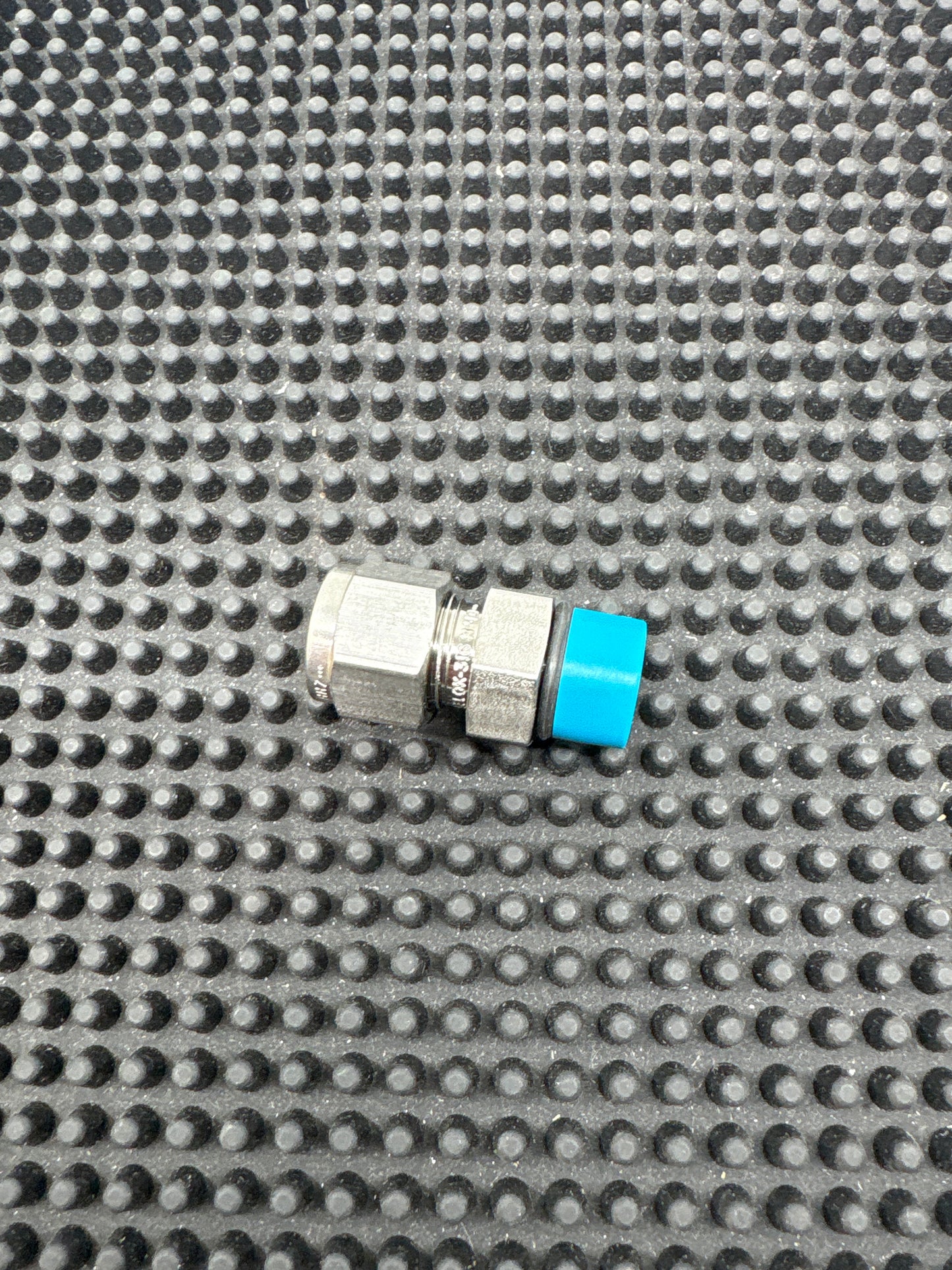 SS-600-1-6ST