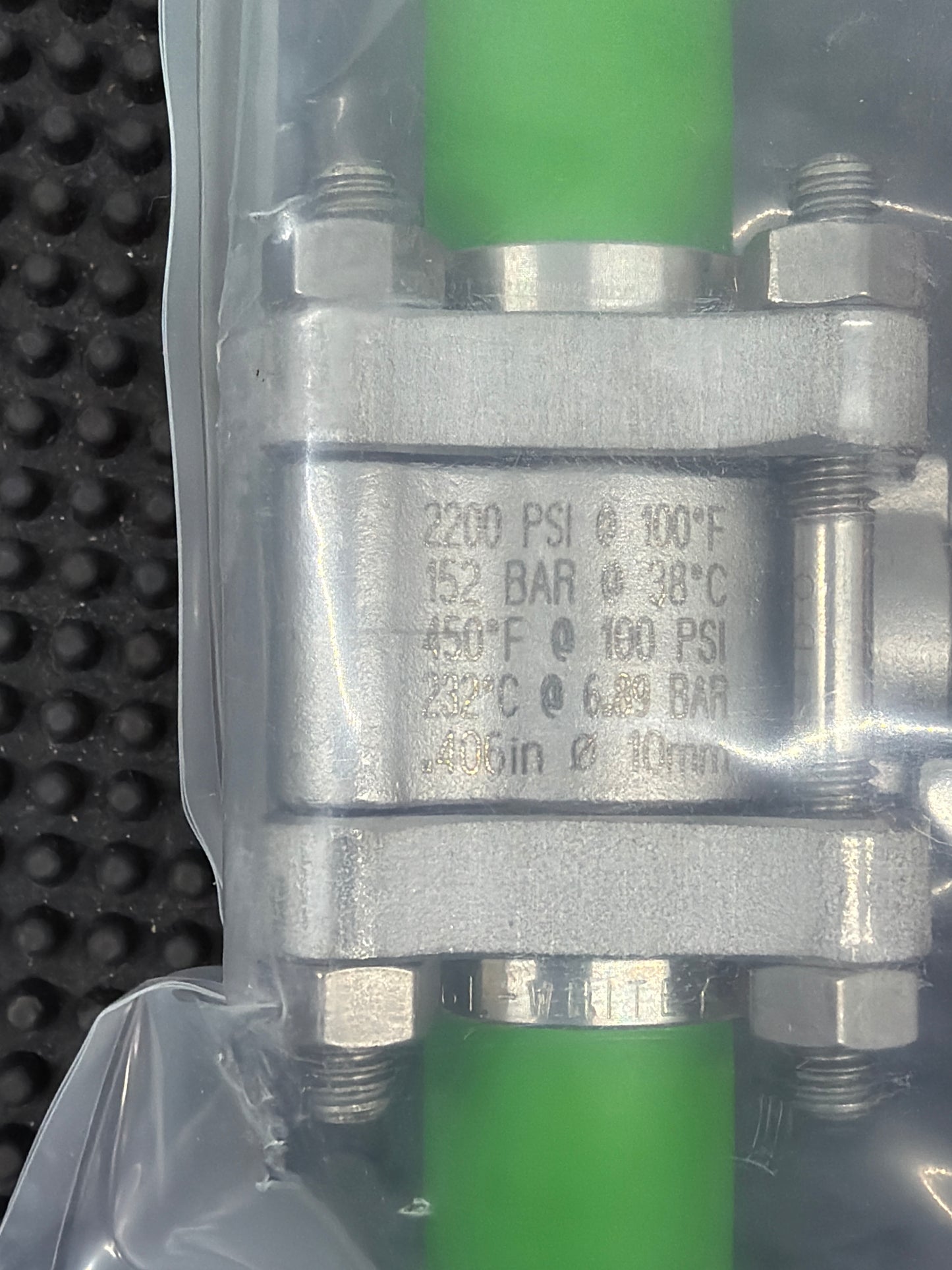 SS-63TVCR8-42AC