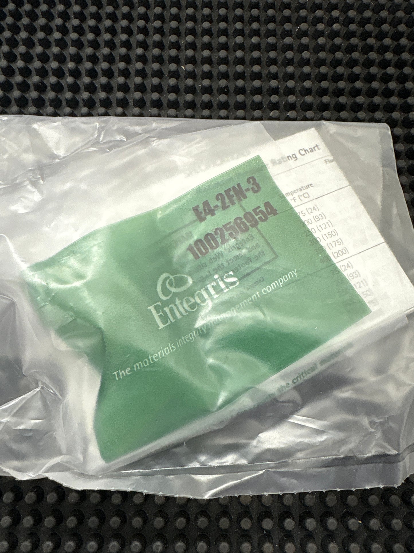 E4-2FN-3