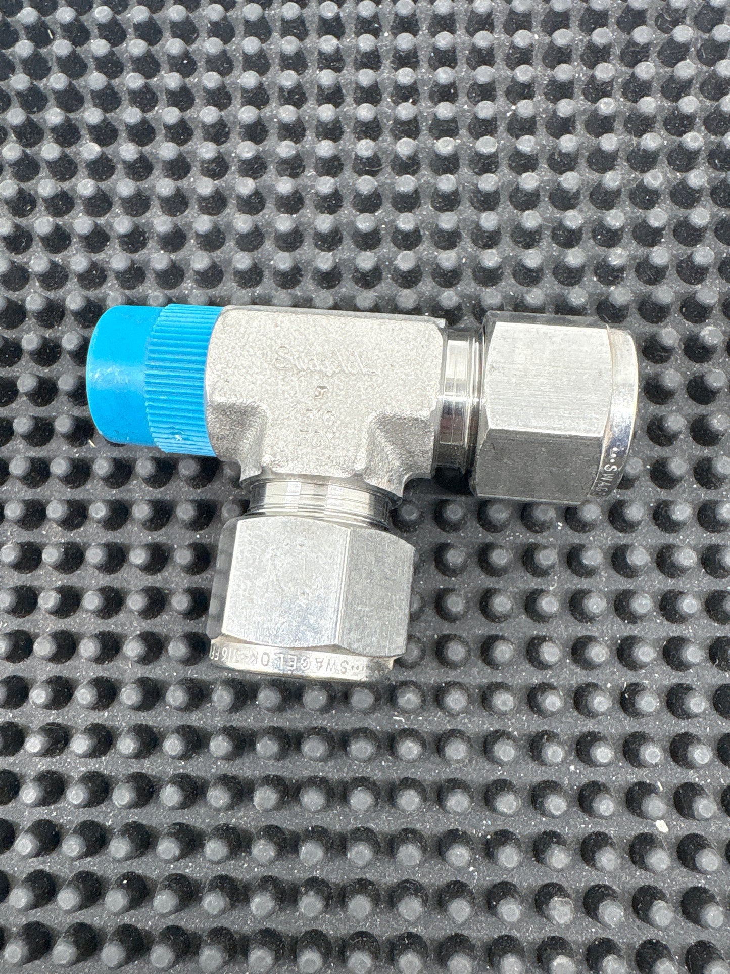 SS-810-3TMT