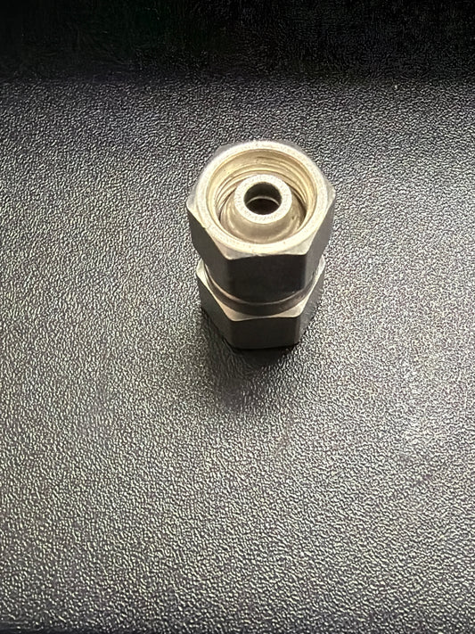 SS-401-PC - **Used with pre-swaged nuts**