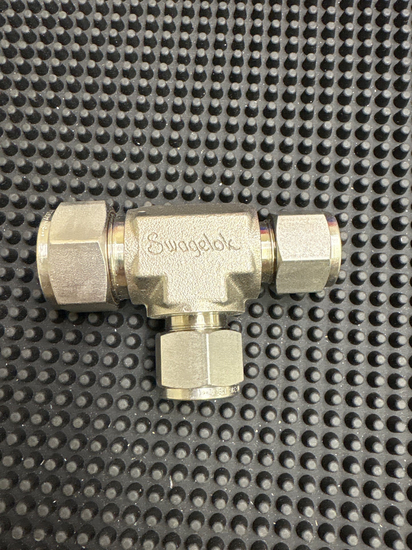 SS-1210-3-8-8