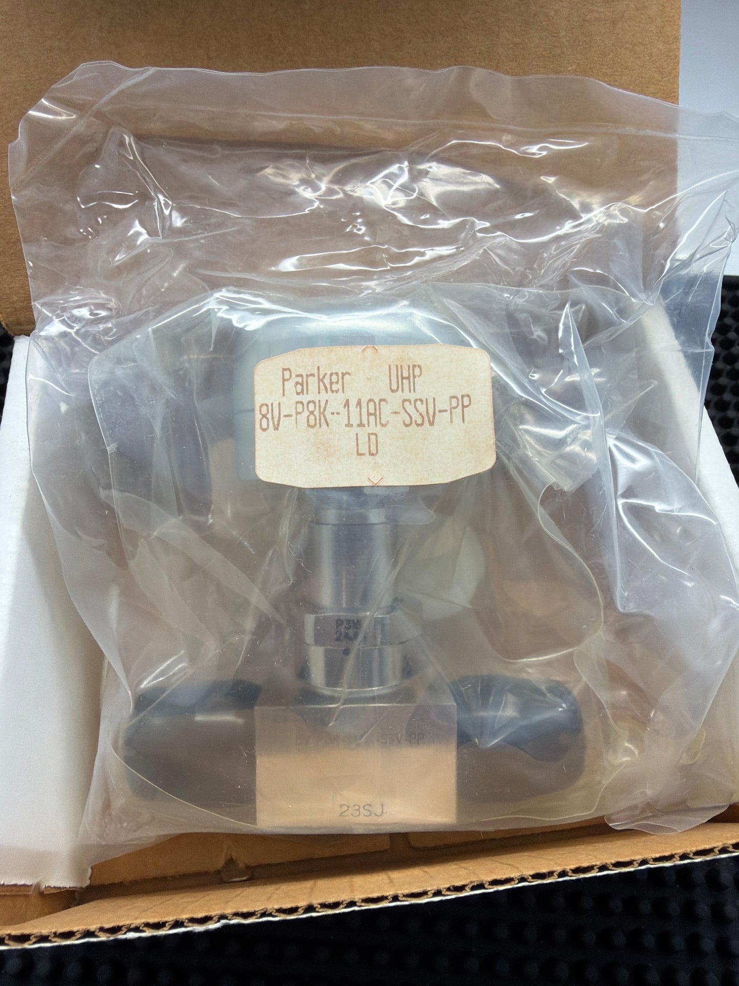 8V-P8K-11AC-SSV-PP