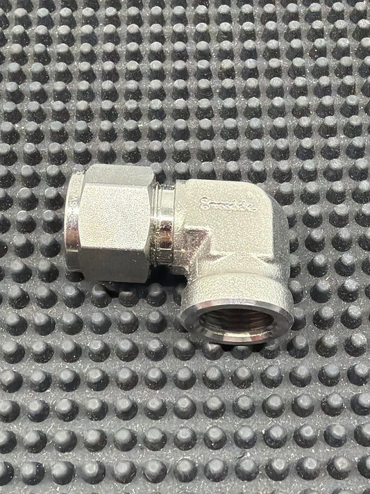 SS-810-8-6