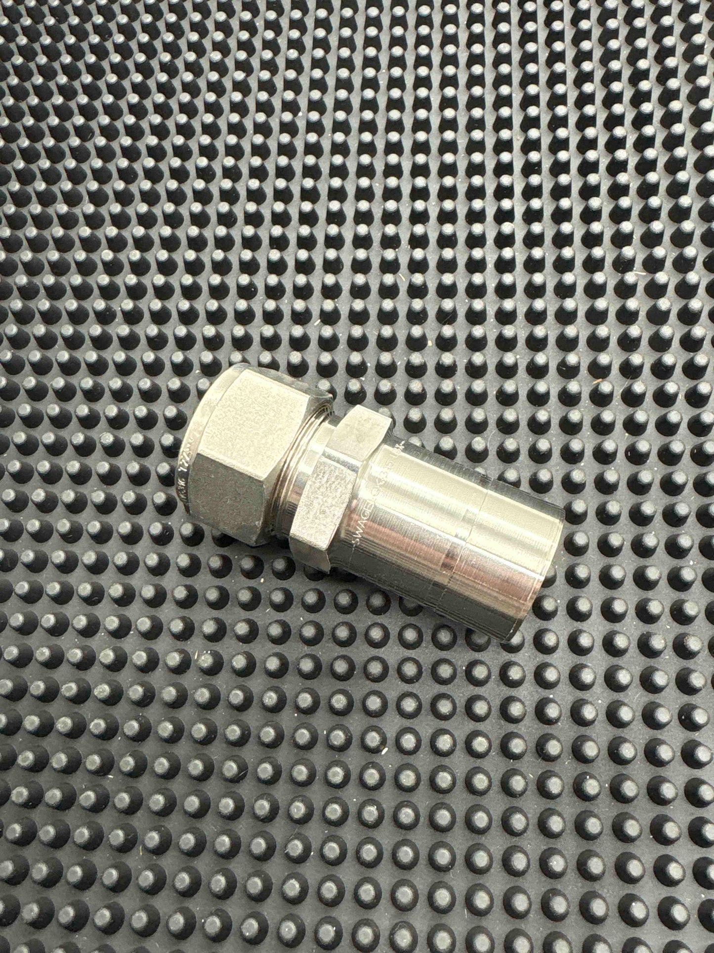 SS-1210-R-16