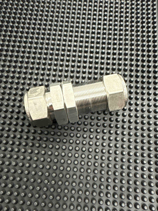 SS-1210-61BT (Hy-Lok)