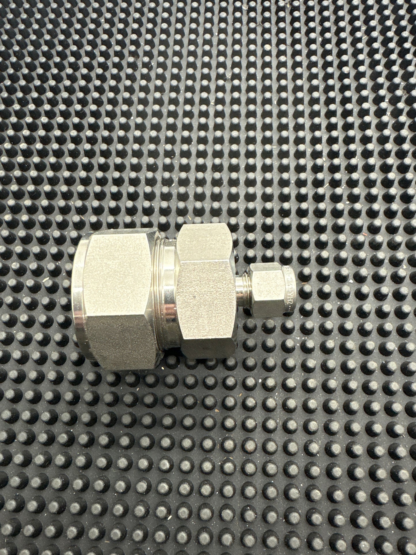 763L-SS-1X1/4