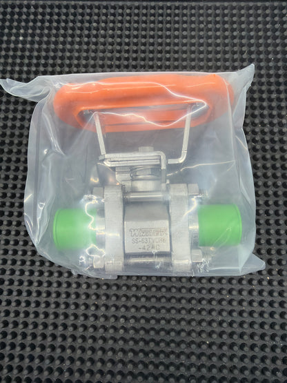 SS-63TVCR8-42AC
