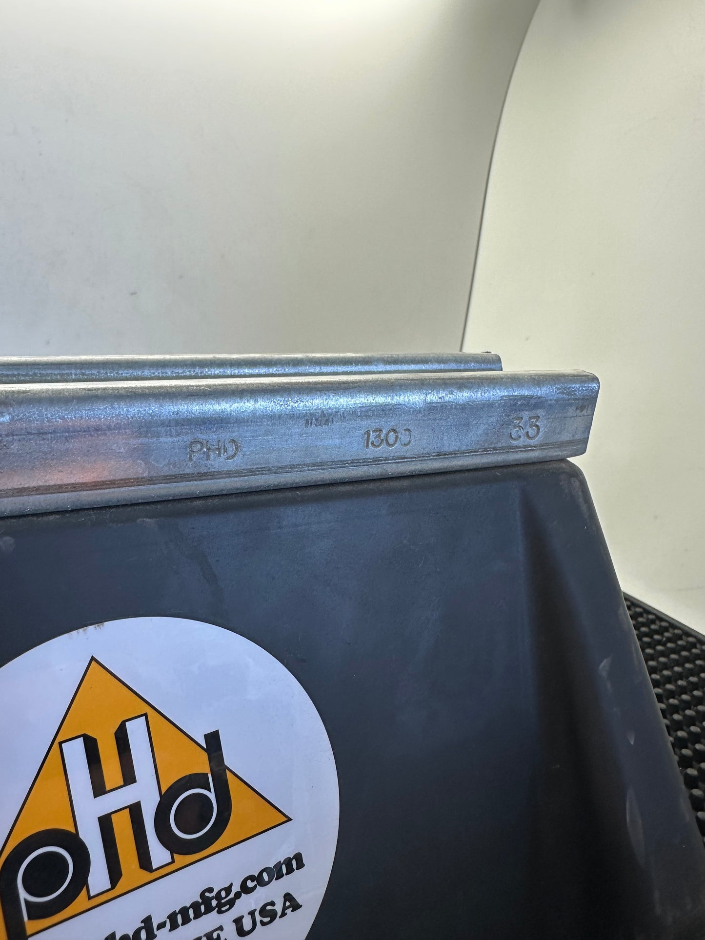 SMSB13 PHD-MFG Rooftop Strut Mount