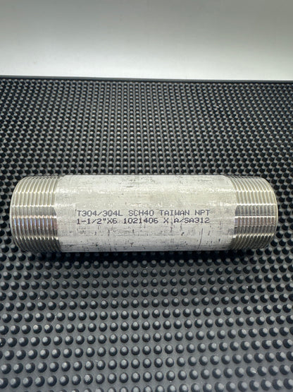 1-1/2" x 6" Schedule 40S Barrel Nipple TBE - 304 SS